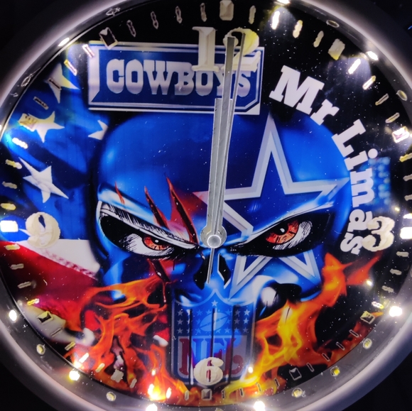 Dallas Cowboys led clock personalized. - Picture 7 of 7